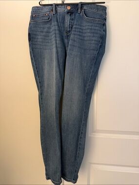 Classic Women's Skinny Jeans